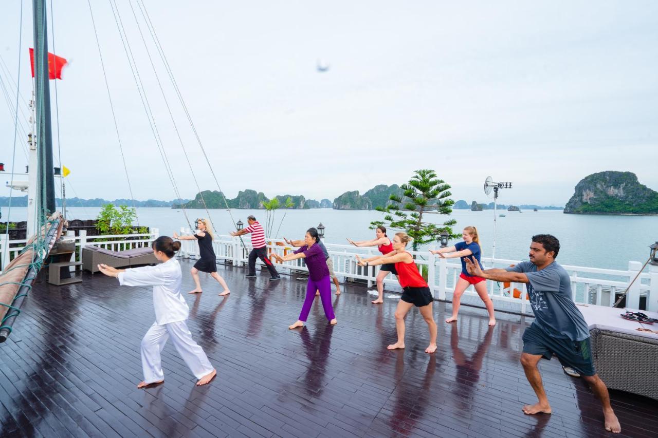 Victory Cruise Hotel Ha Long Exterior photo